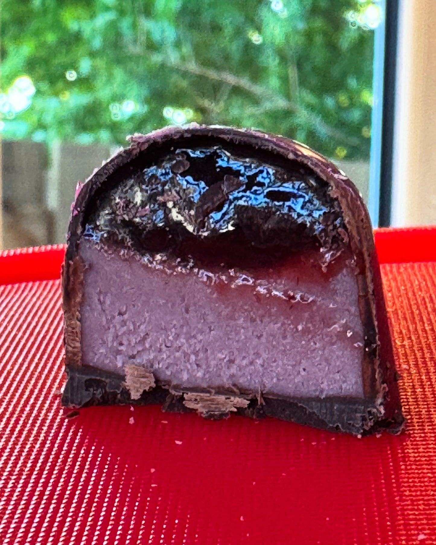 Raspberry Bon Bon - Filia Tres Chocolates