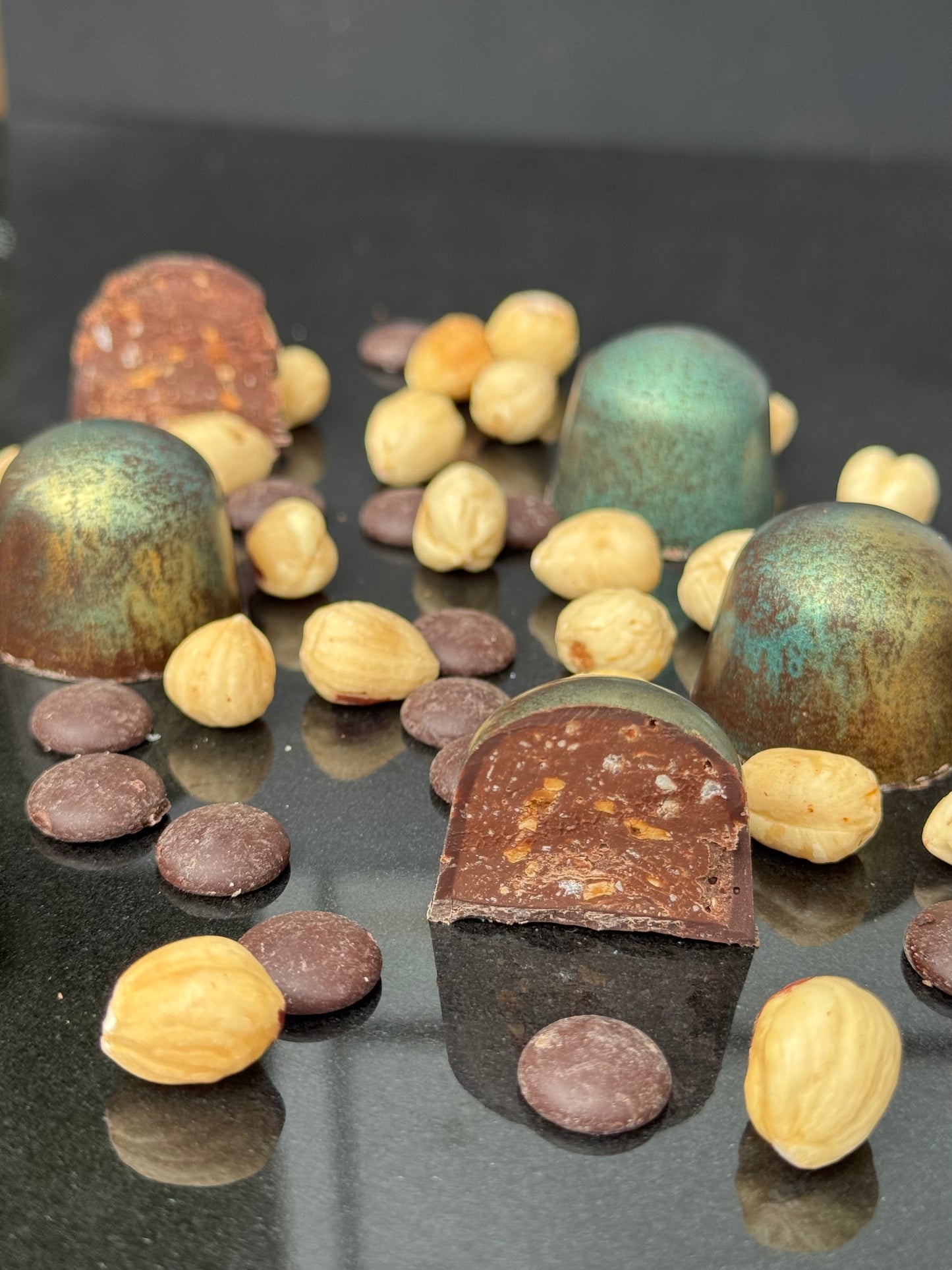 Hazelnut Bon Bon - Filia Tres Chocolates