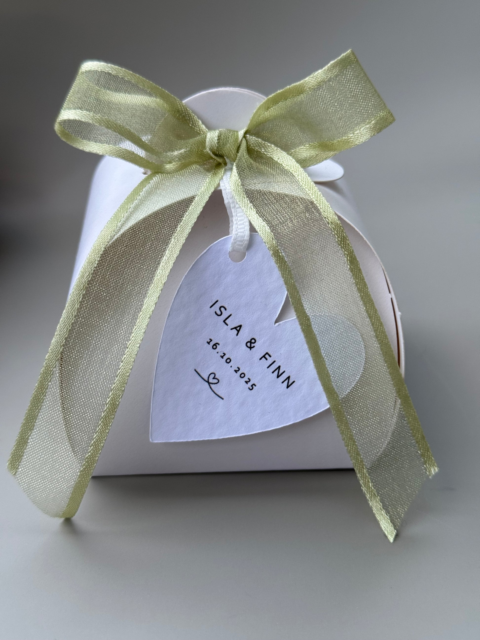 Mairi favour box - Filia Tres Chocolates